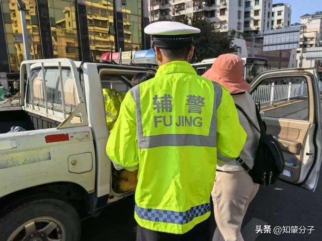 025年肇庆广府文化庙会活动交通安保工作九游会网址是多少肇庆公安交警全力做好2(图3)