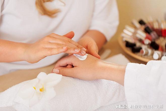 指南：从成分党视角解锁「手护」密码九游会·j9网站杜馥尔夏末秋初护手(图1)